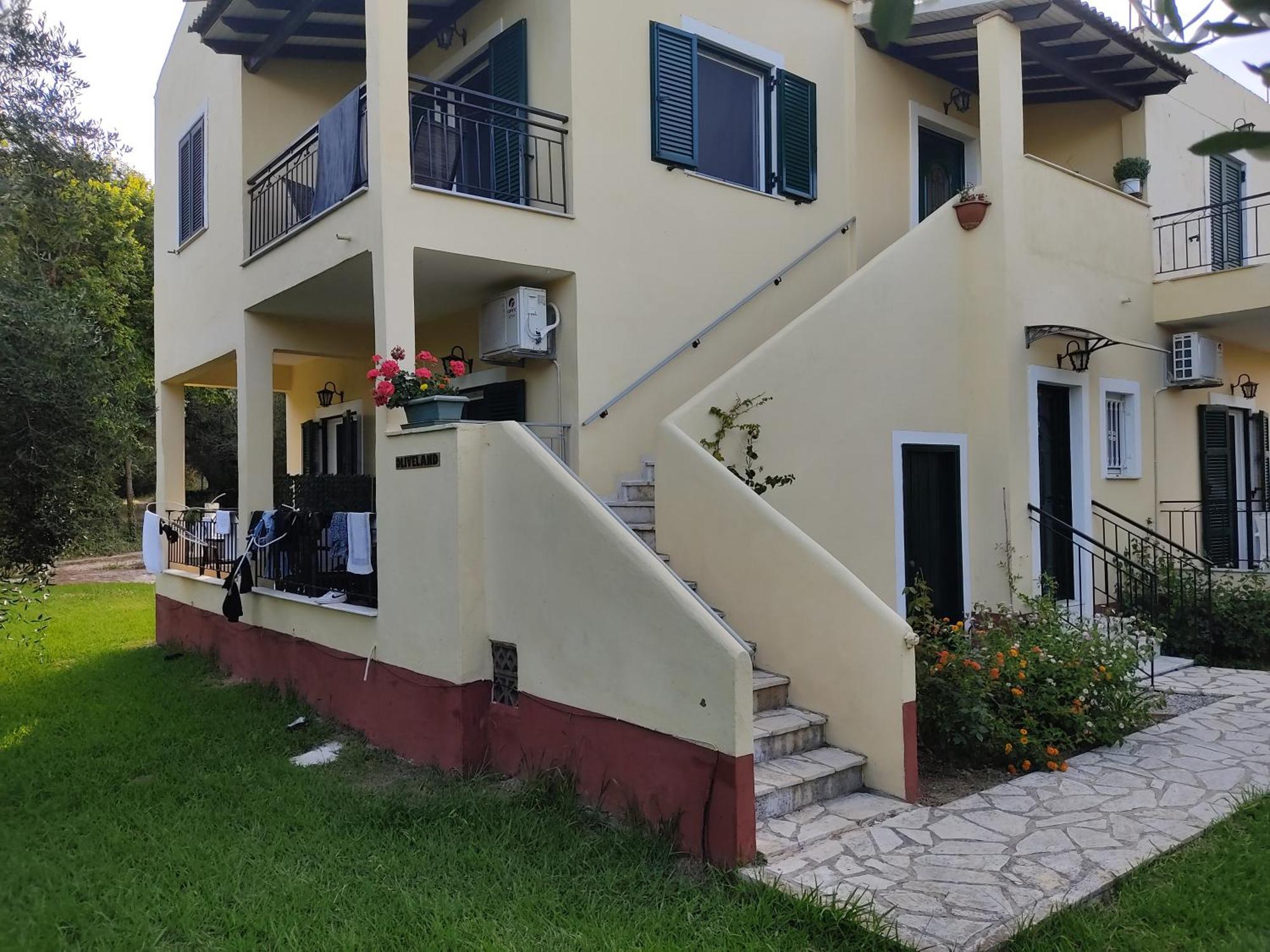 Oliveland Apartments Kávosz Kültér fotó